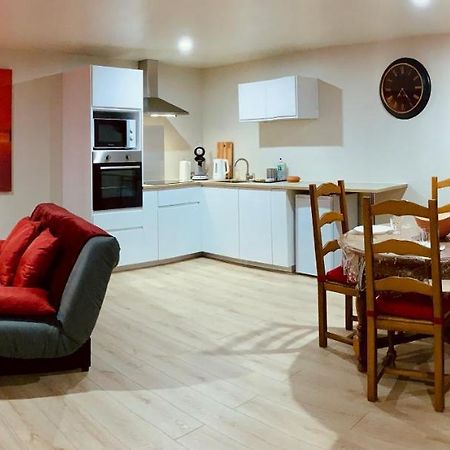 Appartement Gignac - Superbe cocon indépendant avec balnéo et jardin Extérieur photo