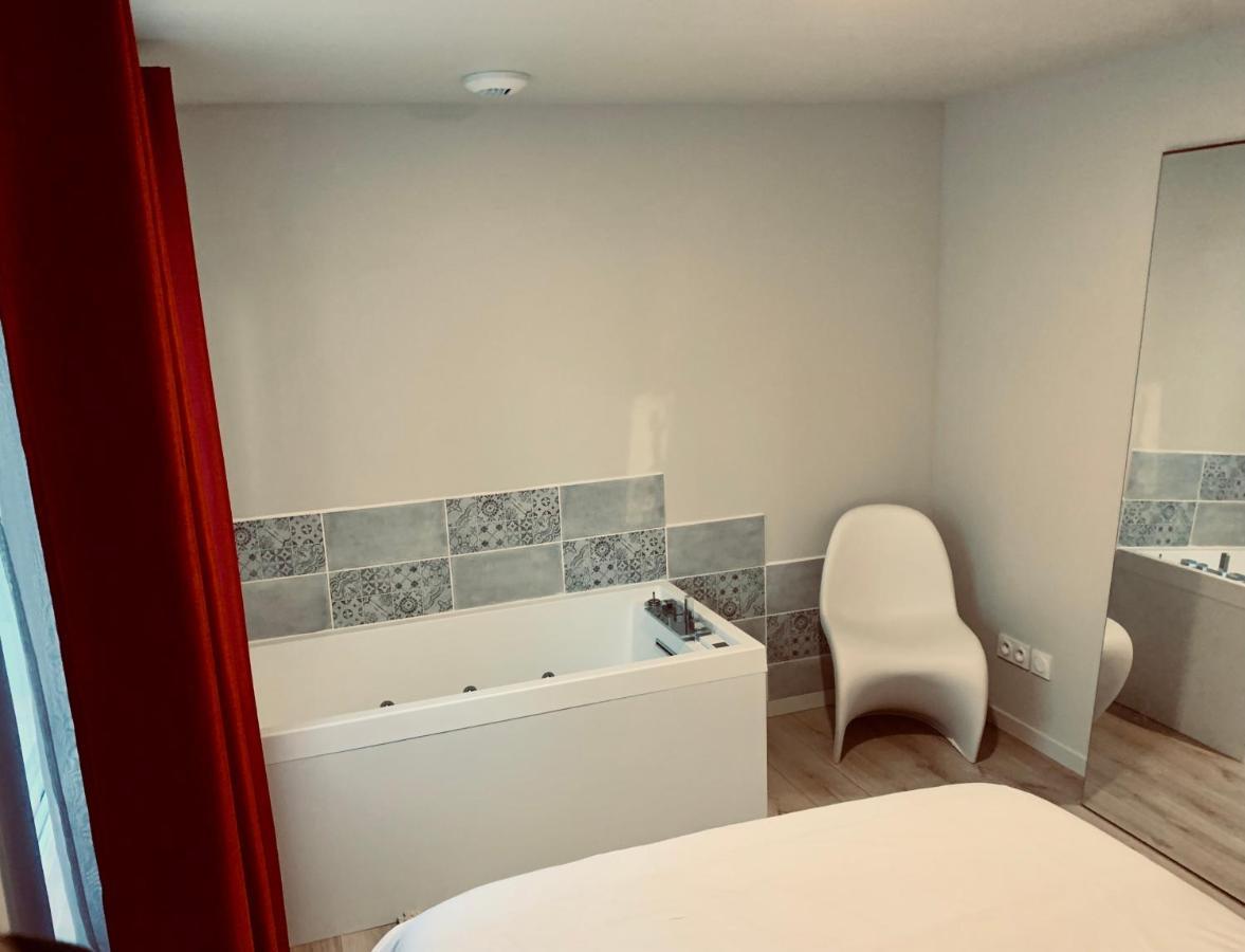 Appartement Gignac - Superbe cocon indépendant avec balnéo et jardin Extérieur photo