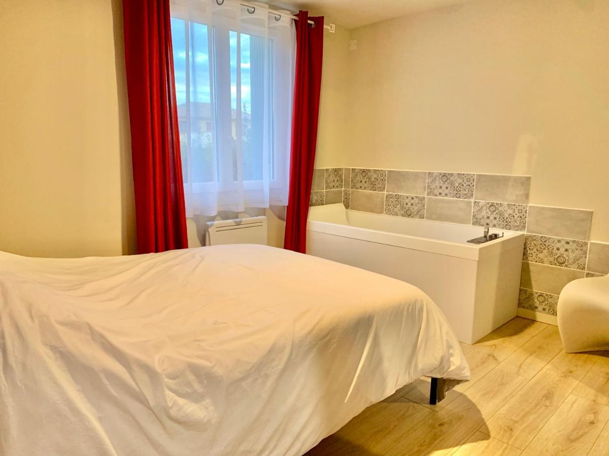 Appartement Gignac - Superbe cocon indépendant avec balnéo et jardin Extérieur photo
